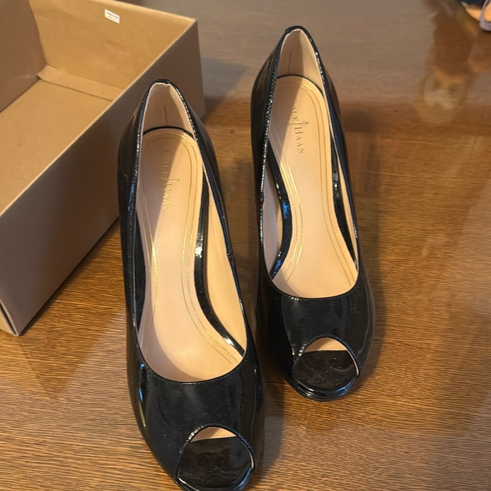 Cole Haan Chel open toe pump